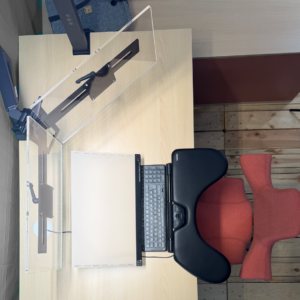 EW-Twin – Ergonomische Doppelmonitorhalterung – Bild 3